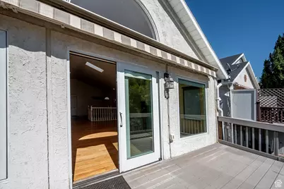 1818 E 3900 S, Holladay, UT 84124 - Photo 34