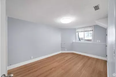 1818 E 3900 S, Holladay, UT 84124 - Photo 52