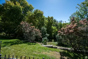 1818 E 3900 S, Holladay, UT 84124 - Photo 8