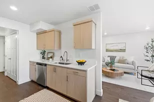 1615 N Angel St, Layton, UT 84041 - Photo 8