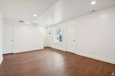 1615 N Angel St #I, Layton, UT 84041 - Photo 14