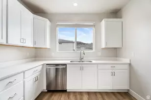 2182 W 380 S, Hurricane, UT 84737 - Photo 8