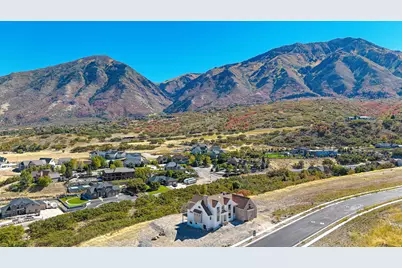 792 N Mountain View Dr, Elk Ridge, UT 84651 - Photo 70