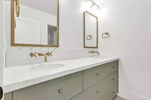 792 N Mountain Vw Dr, Elk Ridge, UT 84651 - Photo 28