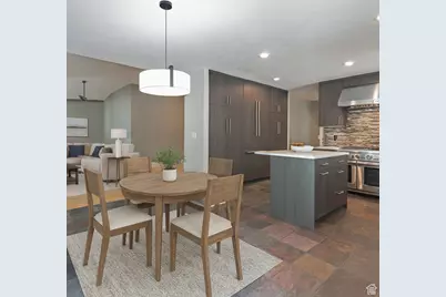 1689 E Kierstin Pl, Salt Lake City, UT 84108 - Photo 8