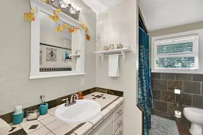 3875 N 1000 W, Pleasant View, UT 84414 - Photo 12