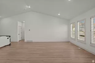 85 N Parkside Loop, Elk Ridge, UT 84651 - Photo 6