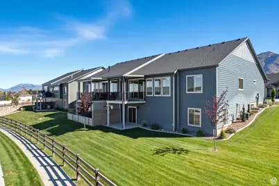 85 N Parkside Loop, Elk Ridge, UT 84651 - Photo 4