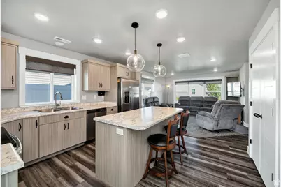 967 W 820 N, Tremonton, UT 84337 - Photo 8