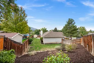 9123 S Meadow Ct, Sandy, UT 84093 - Photo 34