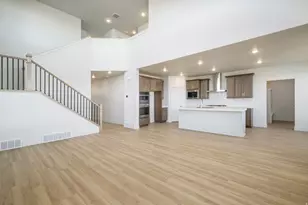 1126 W Blue Fox Dr N, Grantsville, UT 84029 - Photo 8