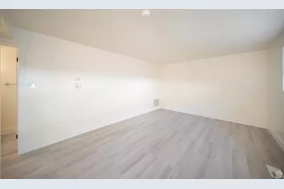 2220 E Murray Holladay Rd #122, Salt Lake City, UT 84117 - Photo 10