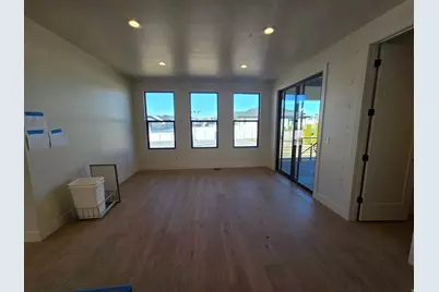 1566 W Pheasant Meadow Dr, Kaysville, UT 84037 - Photo 10