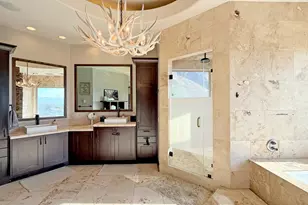 10432 S Wasatch Blvd, Sandy, UT 84092 - Photo 18