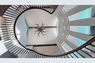 10432 S Wasatch Blvd, Sandy, UT 84092 - Photo 14