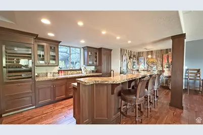 10432 S Wasatch Blvd, Sandy, UT 84092 - Photo 42