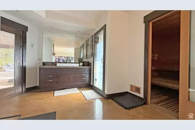 10432 S Wasatch Blvd, Sandy, UT 84092 - Photo 34