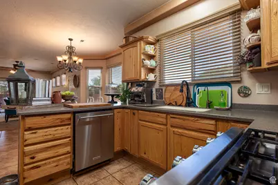 320 N W Los Barancos Ln, Kanab, UT 84741 - Photo 14