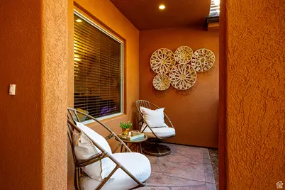 320 N W Los Barancos Ln, Kanab, UT 84741 - Photo 4