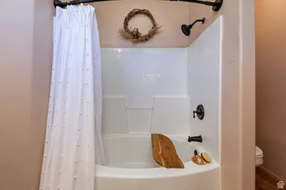 320 N W Los Barancos Ln, Kanab, UT 84741 - Photo 28