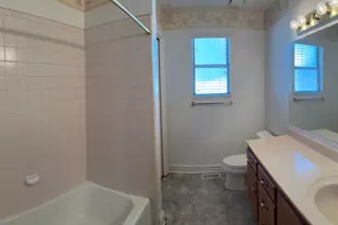 5882 S Meadowcrest Dr, Murray, UT 84107 - Photo 18