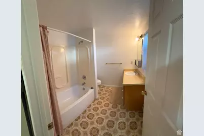 5882 S Meadowcrest Dr, Murray, UT 84107 - Photo 26