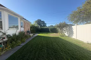 5882 S Meadowcrest Dr, Murray, UT 84107 - Photo 32