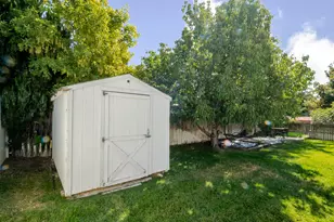 2688 N 1750 E, Layton, UT 84040 - Photo 30