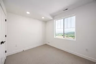 6021 N Fairview Dr, Heber City, UT 84032 - Photo 16