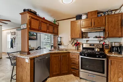 2875 N Hill Field Rd #58, Layton, UT 84041 - Photo 8