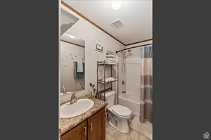 2875 N Hill Field Rd, Layton, UT 84041 - Photo 16