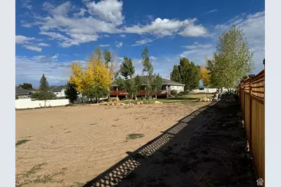 170 E 400 N, Mount Pleasant, UT 84647 - Photo 32