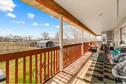 170 E 400 N, Mount Pleasant, UT 84647 - Photo 2