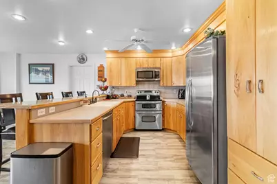 170 E 400 N, Mount Pleasant, UT 84647 - Photo 6