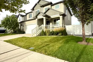 12476 S Clipper Peak Dr, Herriman, UT 84096 - Photo 1