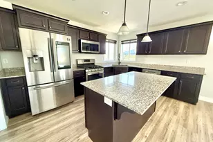 12476 S Clipper Peak Dr, Herriman, UT 84096 - Photo 30