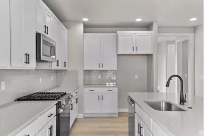 11208 S Fordman Way, South Jordan, UT 84009 - Photo 10