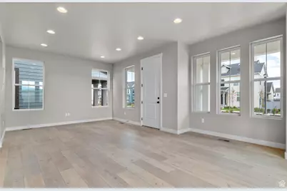 11208 S Fordman Way, South Jordan, UT 84009 - Photo 6