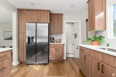 757 S 1000 W, Salt Lake City, UT 84104 - Photo 6