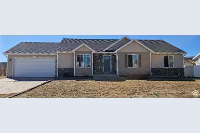 689 N 4250 W, Maeser, UT 84078 - Photo 1