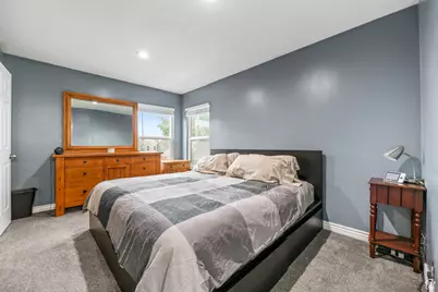 761 E Gables Ln, Midvale, UT 84047 - Photo 18