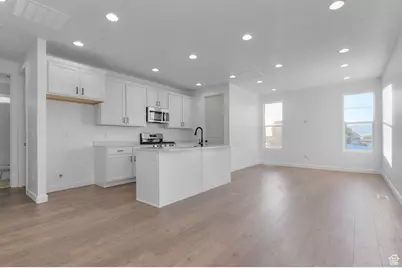 1595 N 3225 W, Provo, UT 84601 - Photo 8