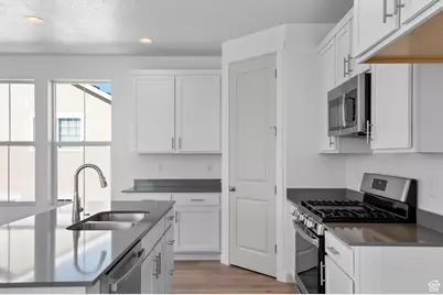 1594 N 3225 W, Provo, UT 84601 - Photo 14