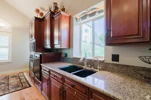 9078 N Renaissance Dr, Cedar Hills, UT 84062 - Photo 8