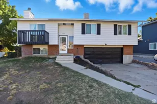 690 Barlow St, Clearfield, UT 84015 - Photo 2