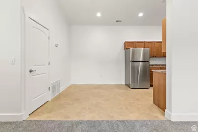 2192 N Springtime Dr, Saratoga Springs, UT 84045 - Photo 8