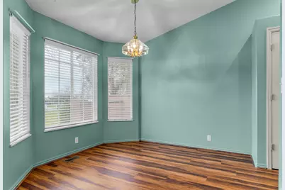 337 E Pavilion Cir, Saratoga Springs, UT 84045 - Photo 12