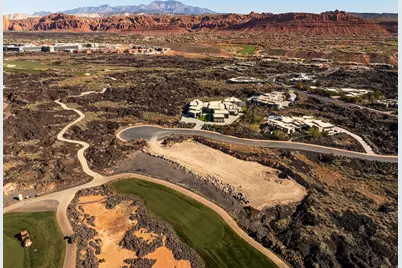 2589 N Kiva Cir, Saint George, UT 84770 - Photo 24