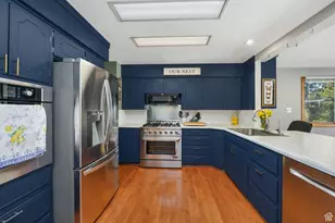 141 E 1650 S, Bountiful, UT 84010 - Photo 2