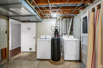 141 E 1650 S, Bountiful, UT 84010 - Photo 24